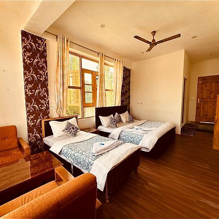 Hotel Gulmarg Residency, Kunzer גולמארג מראה חיצוני תמונה